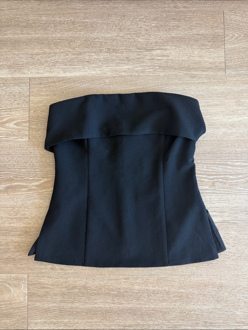 Aritzia Babaton Element Tube Top